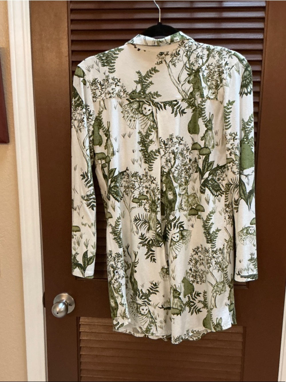 The Cat's Green & White Printed Button-Down Shirt - Picture 3 of 8